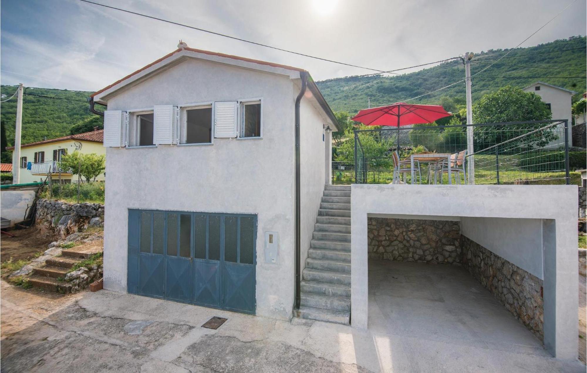 Nice Home In Martina With Kitchen Kültér fotó